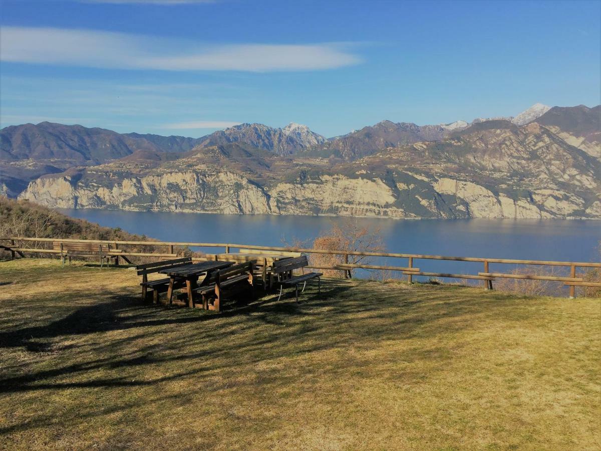 La Casa Nel Bosco Apartman Malcesine Kültér fotó